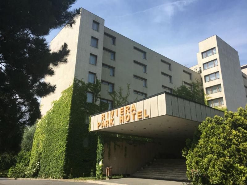 Riviera Park Hotel Balatonföldvár エクステリア 写真