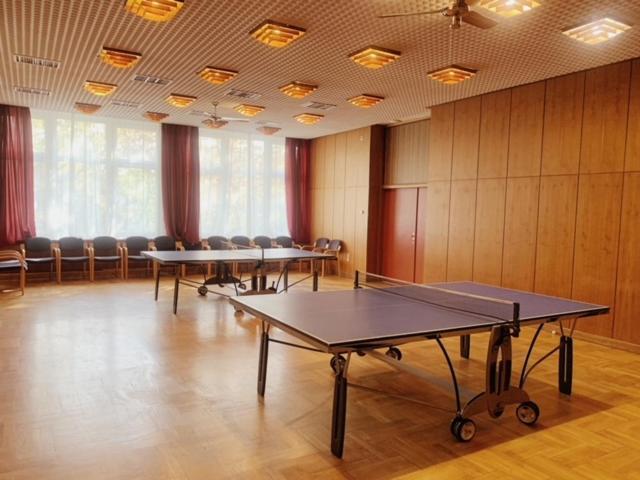 Riviera Park Hotel Balatonföldvár エクステリア 写真